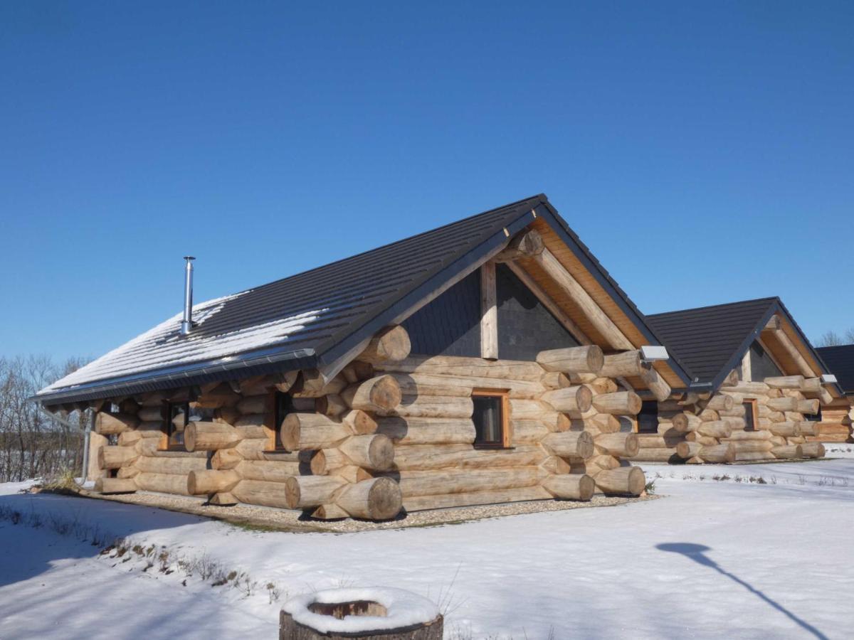 Naturstammhaus Tollensesee Gross Nemerow Bagian luar foto