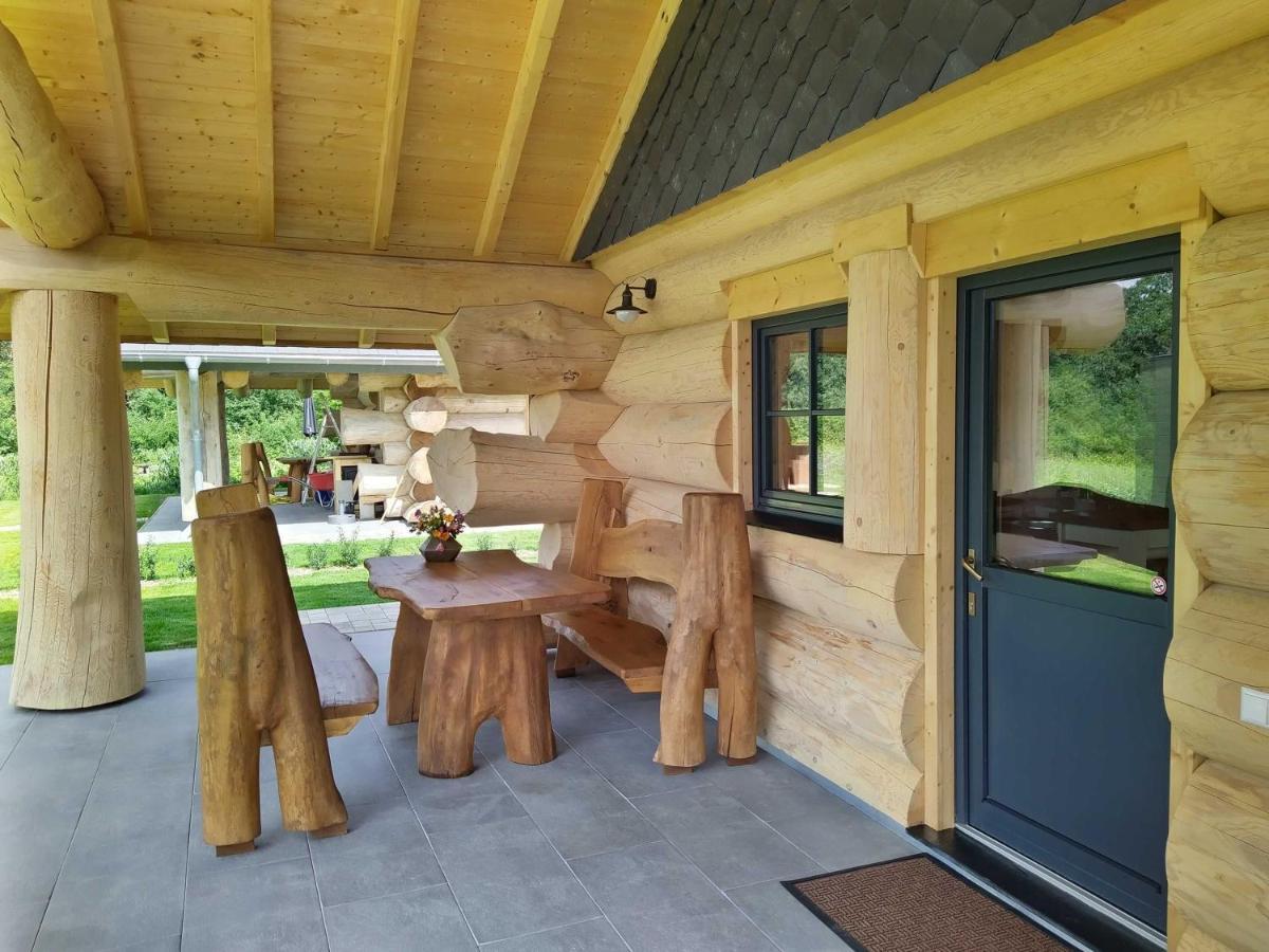 Naturstammhaus Tollensesee Gross Nemerow Bagian luar foto