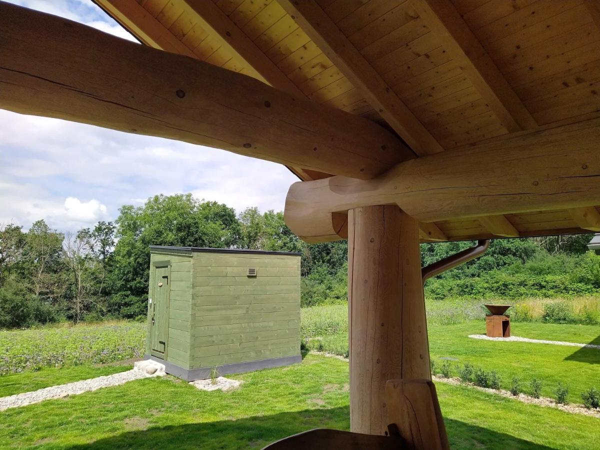 Naturstammhaus Tollensesee Gross Nemerow Bagian luar foto